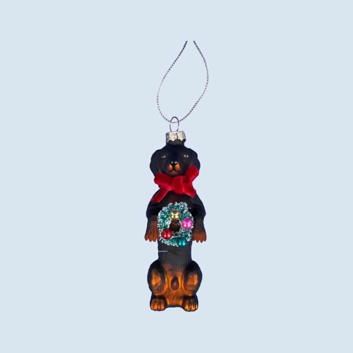 Glasanhänger Hund mit Kranz